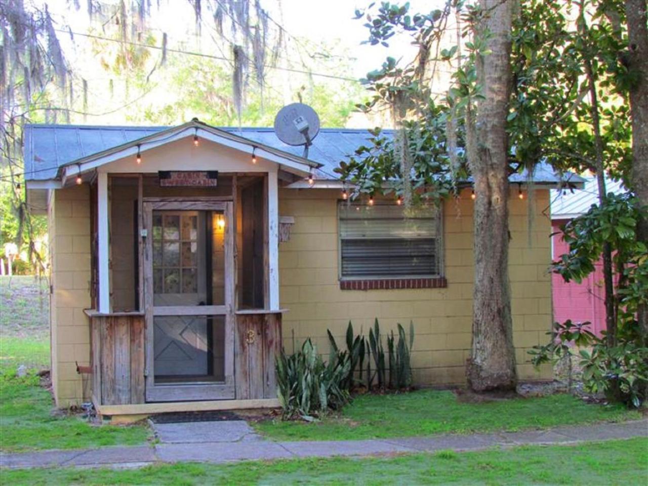 The Yearling Cabins Cross Creek Exteriör bild