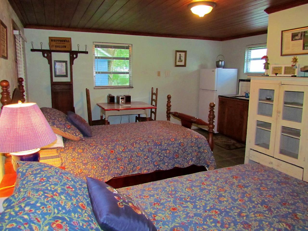 The Yearling Cabins Cross Creek Exteriör bild